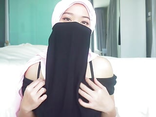 Laila's Storytime : Episode 1 - Secrets Beneath the Hijab.